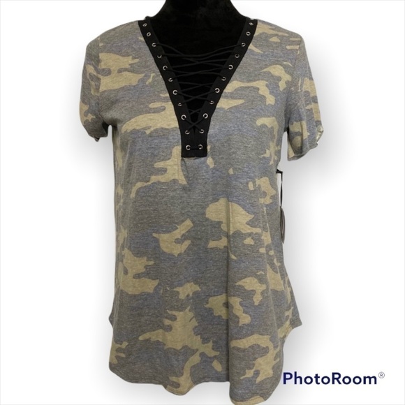 HIPPIE Chic NWT lace up camouflage short sleeve - Picture 9 of 9